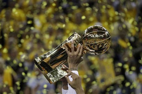 3 The Los Angeles Lakers and Boston Celtics are tied for the most rings overall with. . List of nba champions wiki